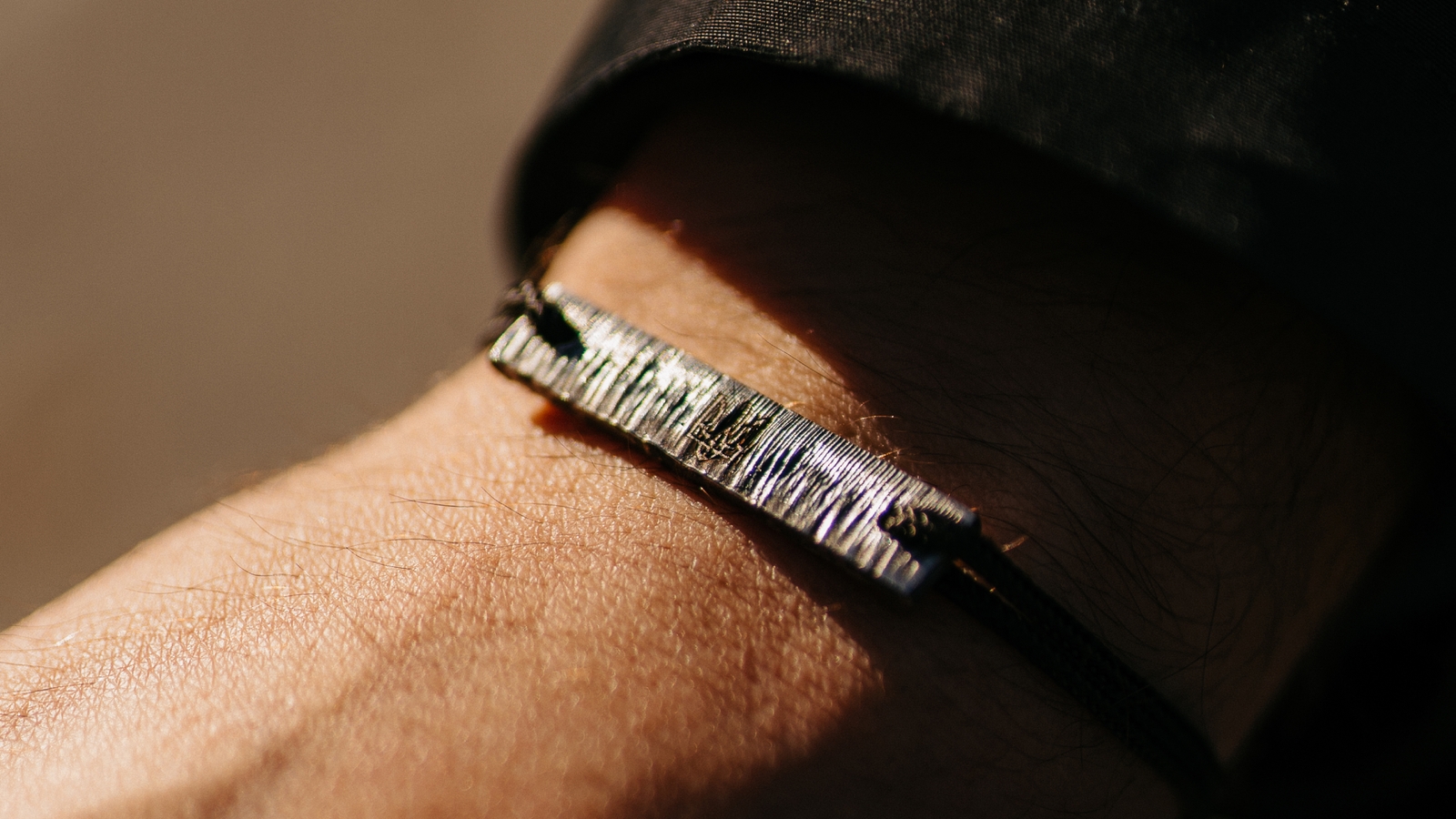 Almost 200,000,000 UAH raised thank to the bracelets ’Azovstal. A Symbol of Perseverance’