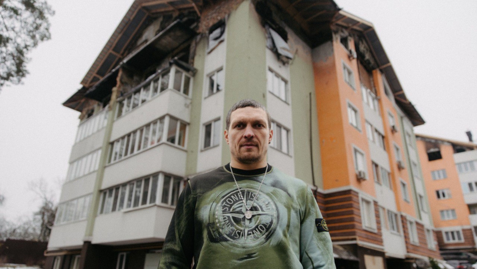 У свій день народження Олександр Усик відкриває збір коштів на відновлення будинку в Ірпені 