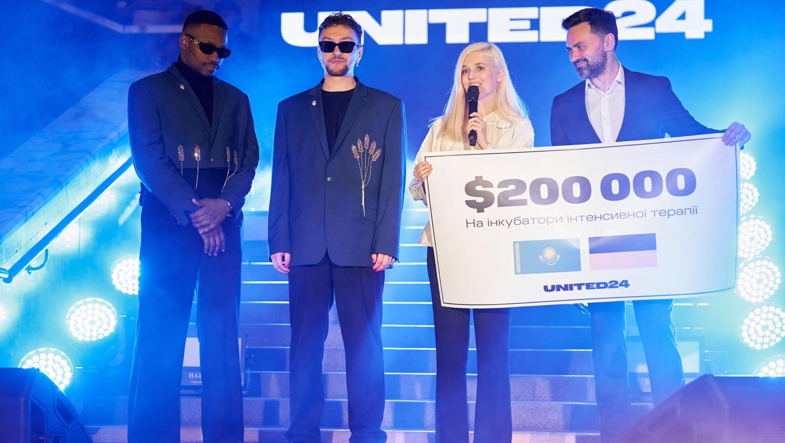 200 000 $ — перший чек від донора UNITED24 на збір гурту TVORCHI
